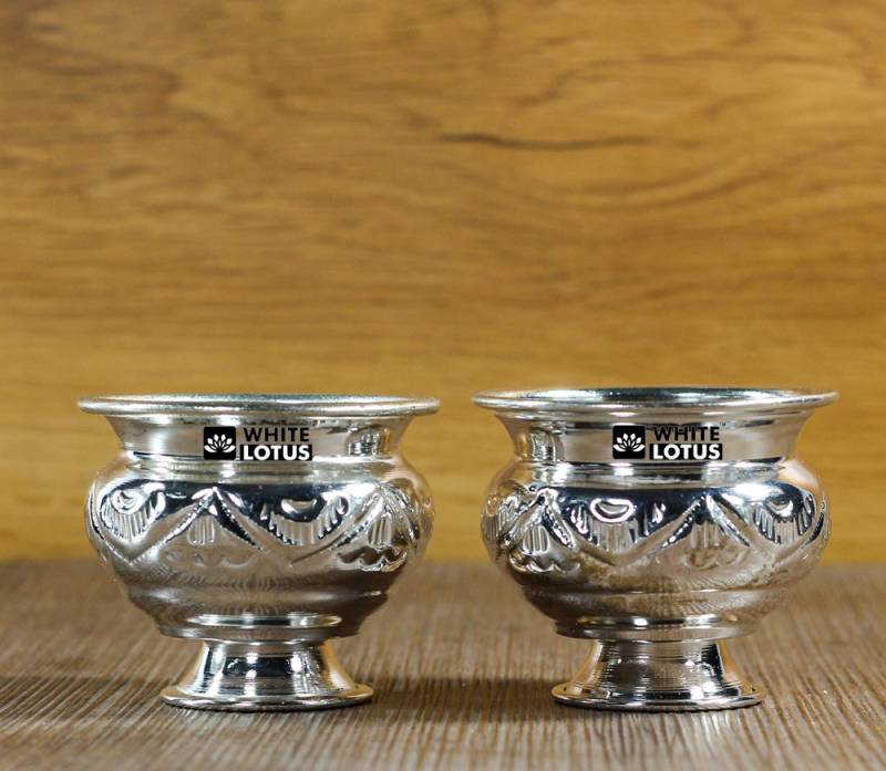 WHITE LOTUS Mini Pedestal Bowl Silver Plated  (2 Pieces
