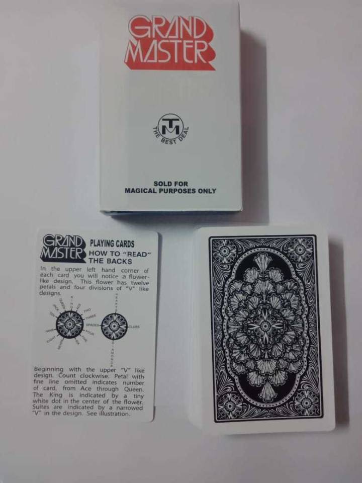 R.s.Magic Tricks SPY Cheating Card Marked Magic Playing Cards (Grand Master Black) Best for Flash  (Black)
