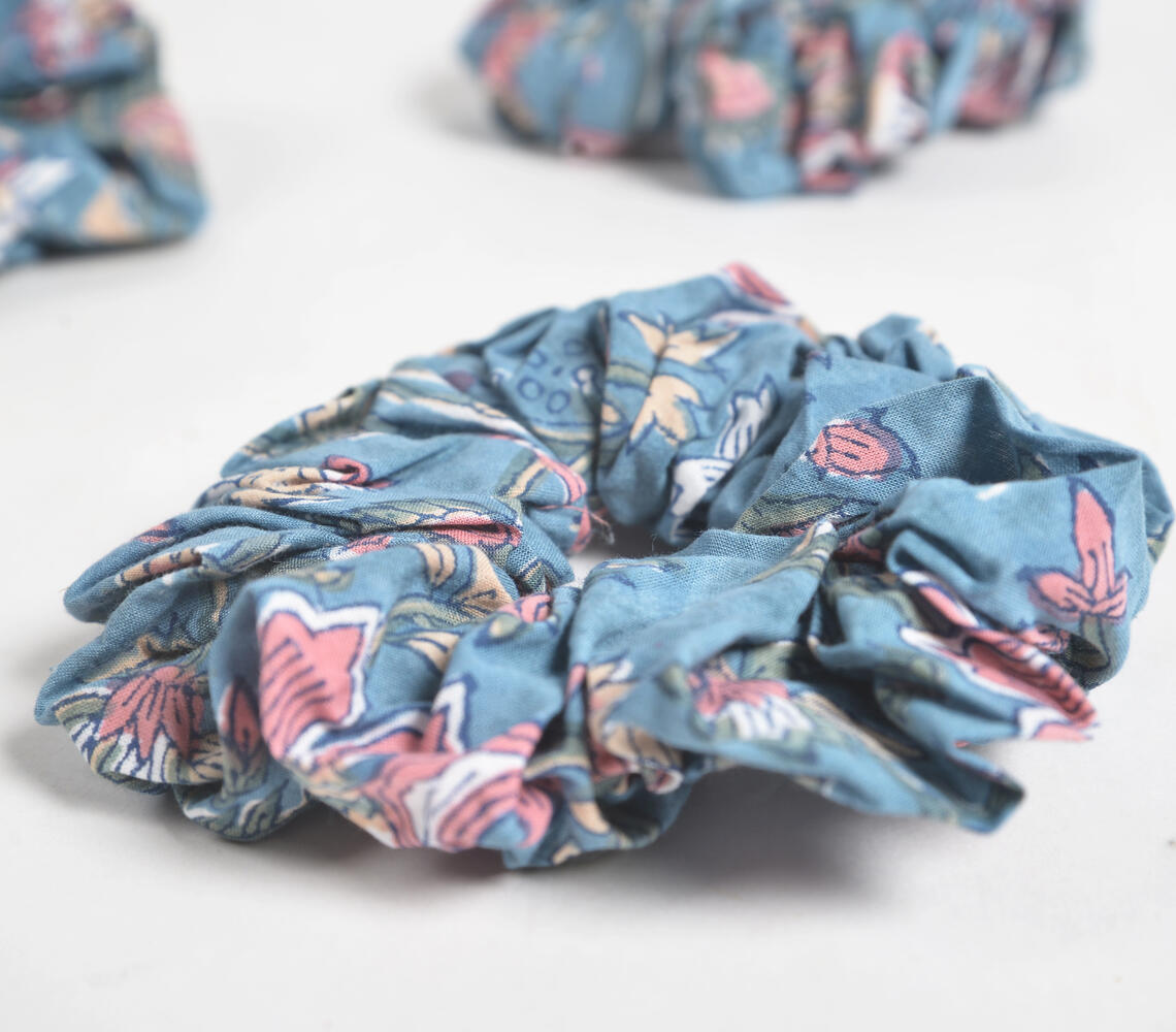 Pastel Floral Block Printed Scrunchie hair ties (set of 3) - Blue - VAQL101018124981