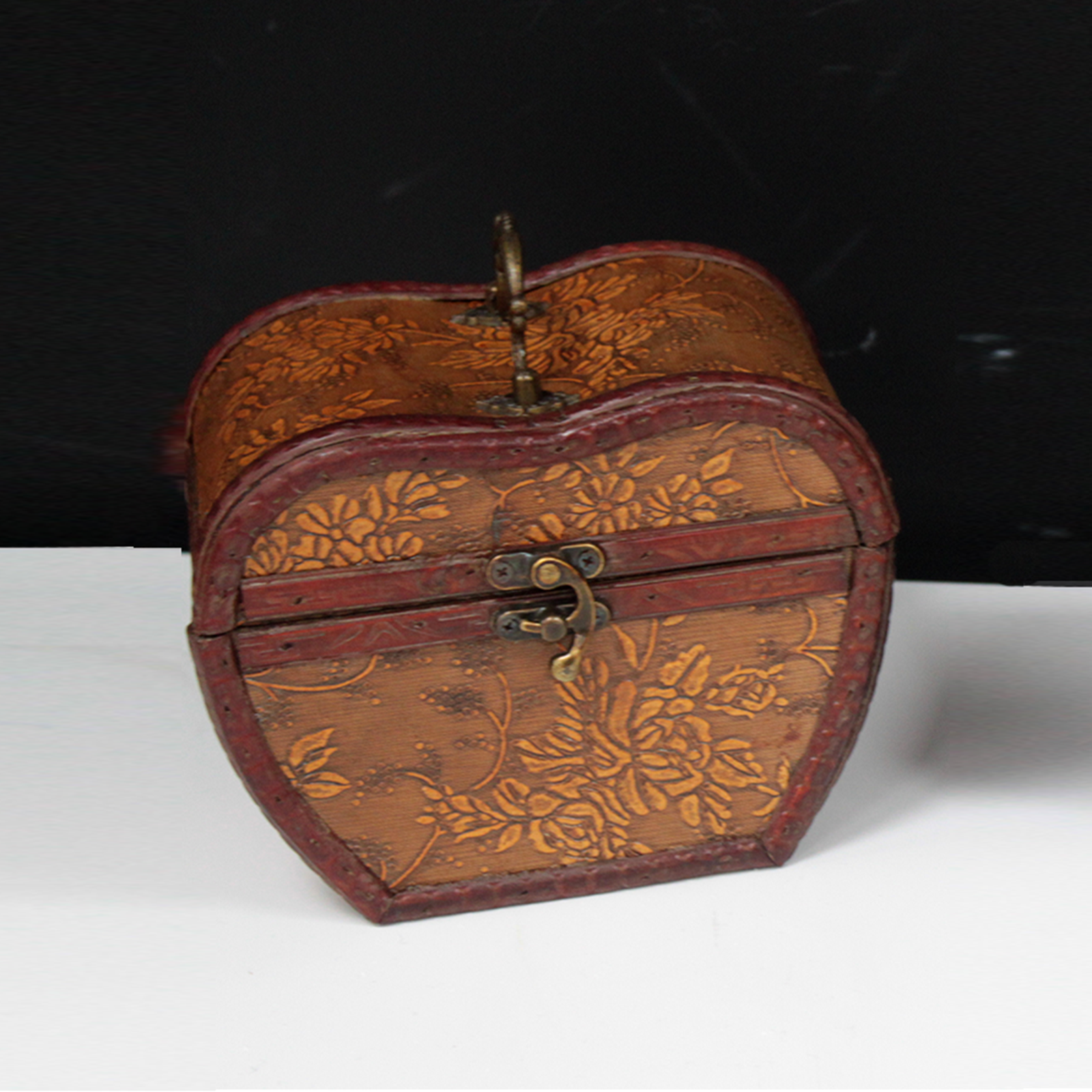 Apple 1920's Style Box - 1 Piece (Colb-27)